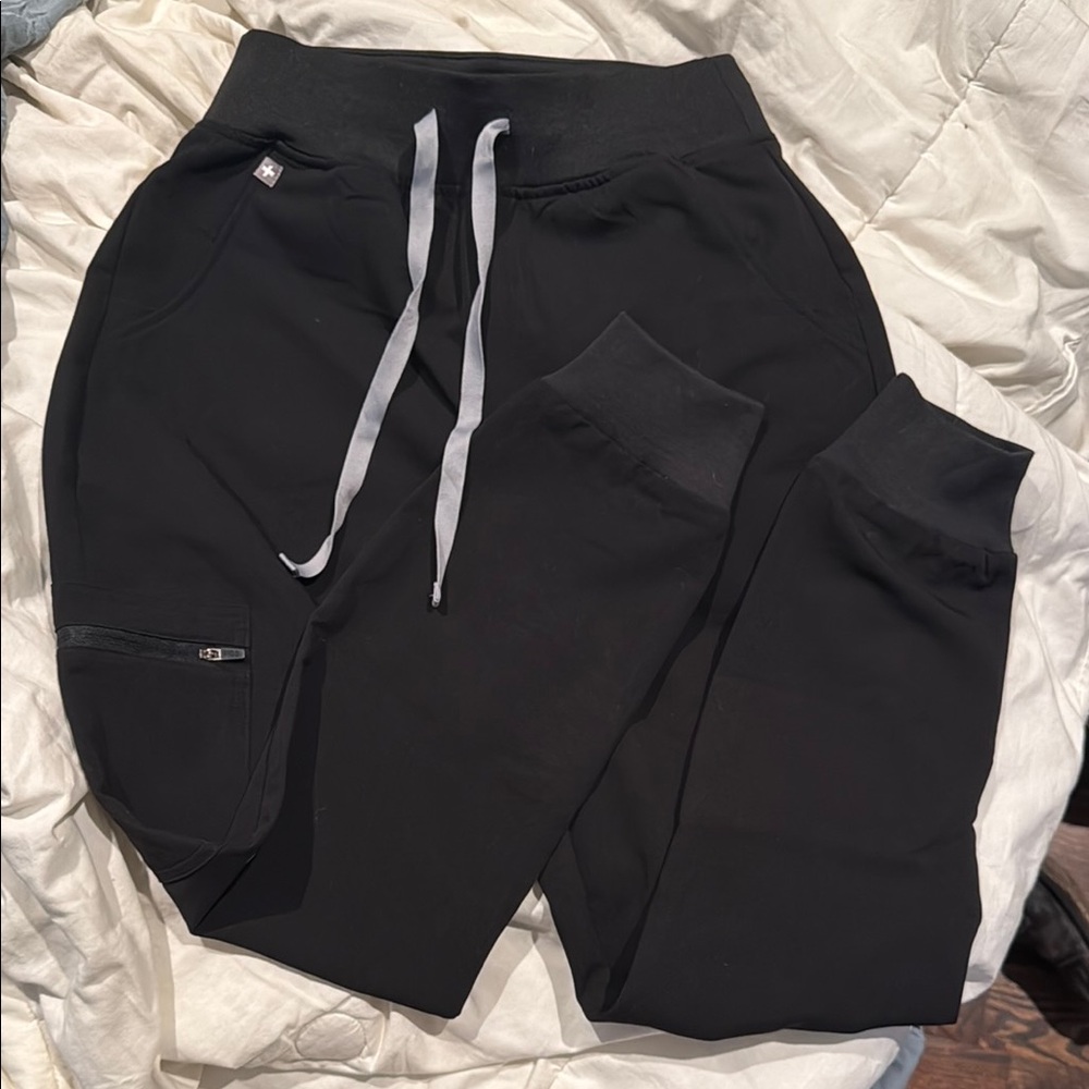 Figs black jogger scrubs size XS never worn